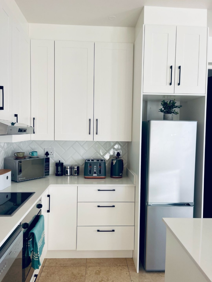 To Let 3 Bedroom Property for Rent in Sea Point Western Cape